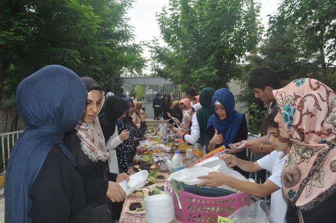 farabi-ihl-20140507-01.jpg farabi-ihl-20140507-01.jpg