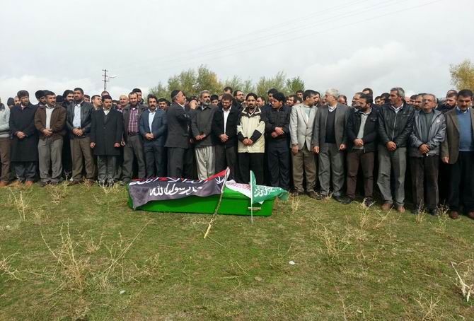 fethi-yalcin-20141023-04.jpg fethi-yalcin-20141023-04.jpg