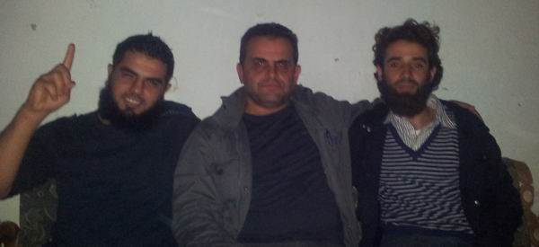 firas-nasir-al-din-abu-ahmed_cebeliturkmen1.jpg firas-nasir-al-din-abu-ahmed_cebeliturkmen1.jpg