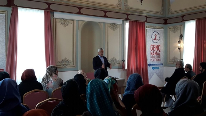 genc_namaz_gonulluleri_platformu_ilk_toplanti-(6).jpeg
