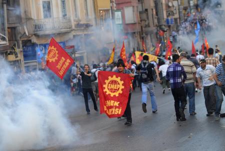 hatip-dicle-isyani-protestosu02.jpeg hatip-dicle-isyani-protestosu02.jpeg