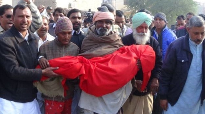 hindistan_tecavuz_protestosu_2.jpg