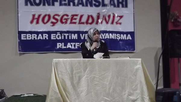 hulya_sekerci-20120422-02.jpg hulya_sekerci-20120422-02.jpg