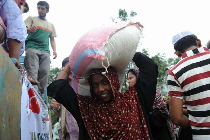 ihh-arakan-20120820-4.jpg ihh-arakan-20120820-4.jpg