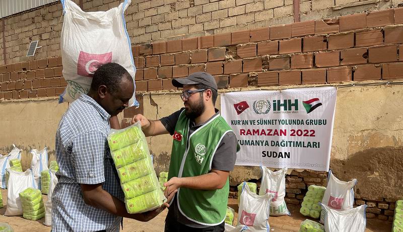 ihh-sudan-20220422-03.jpg