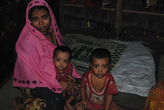 ihh_arakan-20120802-1.jpg ihh_arakan-20120802-1.jpg