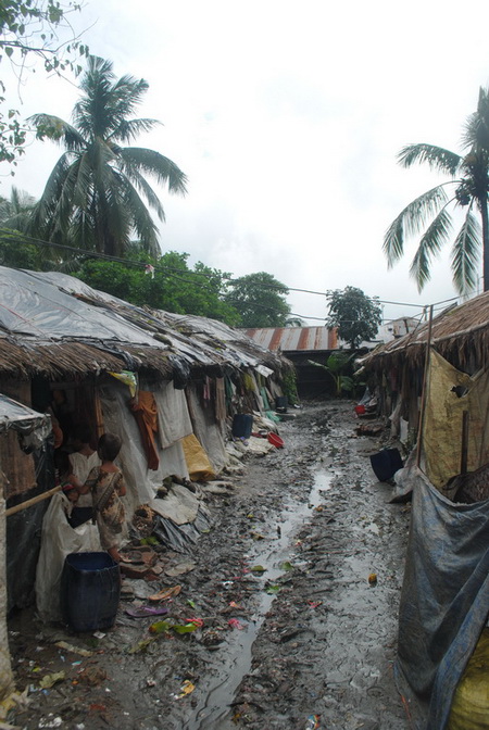 ihh_arakan-20120802-3.jpg ihh_arakan-20120802-3.jpg