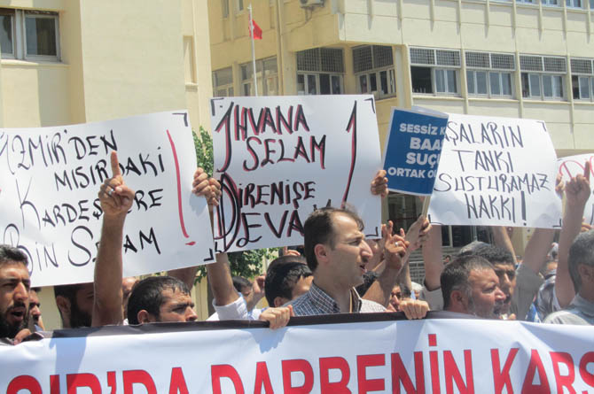 izmir_misir_protesto-(7).jpg