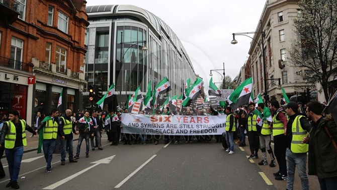 londra_suriye_protestosu-(3).jpg