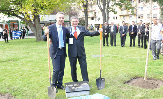 macaristan-kispest-ataturk-parki-pendik-belediyesi.jpg macaristan-kispest-ataturk-parki-pendik-belediyesi.jpg