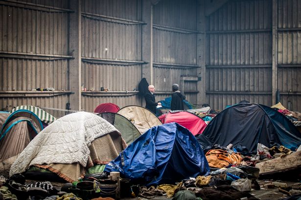 makeshift-camps-setup-by-migrants-(3).jpg