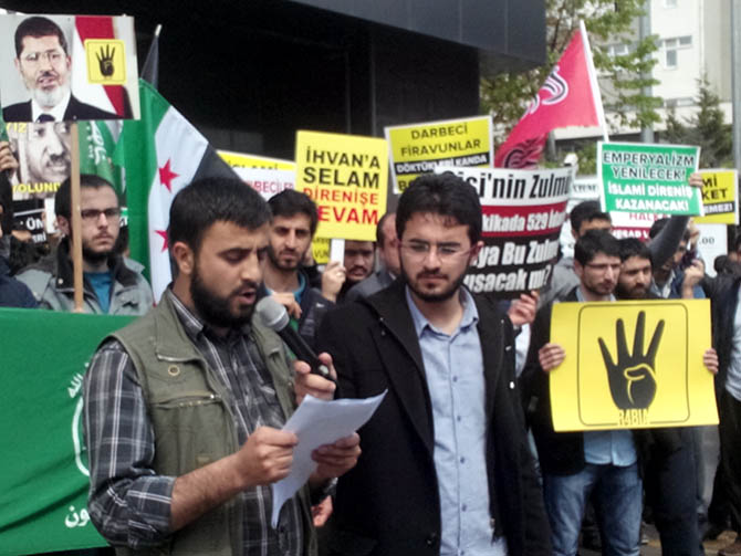 marmara_universitesi_misir_protesto-(5).jpg