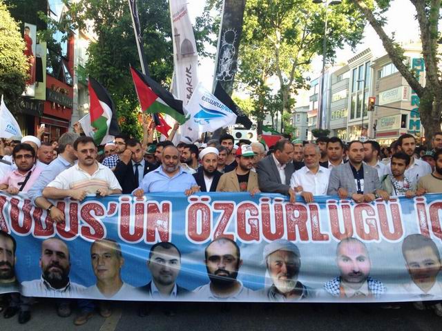 mavi-marmara-yuruyusu_fatih2013-02.jpg mavi-marmara-yuruyusu_fatih2013-02.jpg