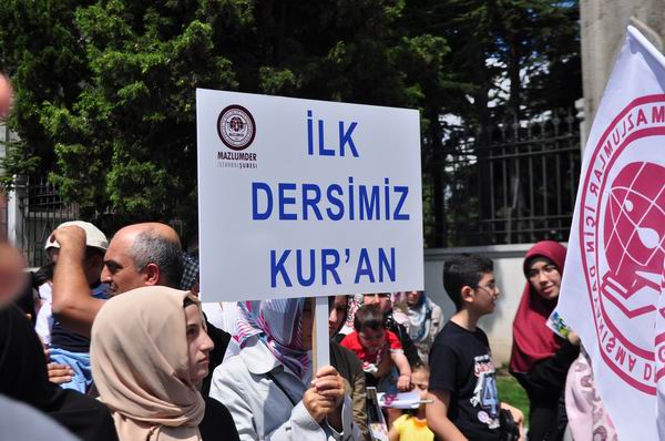 mazlumder-eylem-20110820-3.jpg mazlumder-eylem-20110820-3.jpg