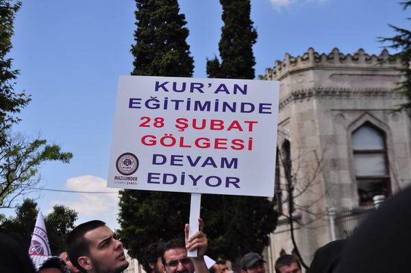 mazlumder-eylem-20110820-4.jpg mazlumder-eylem-20110820-4.jpg