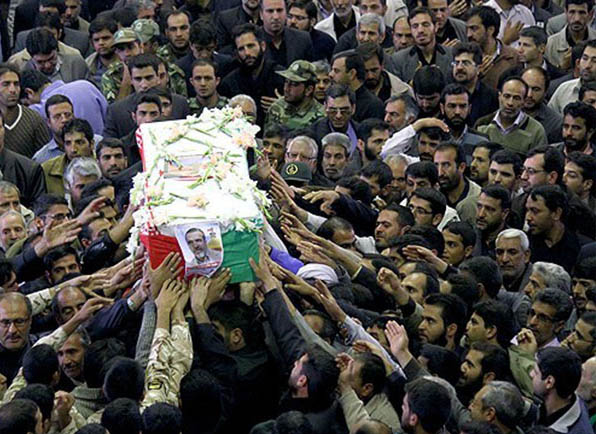 muhammed-cemalizade-cenaze-toreni_jamalizadeh-iran-devrim-muhafizlari03.jpg