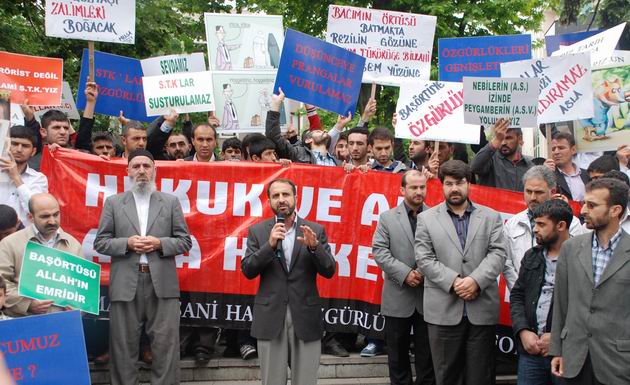 mustazafder-protesto-fatih01.20120521024629.jpg