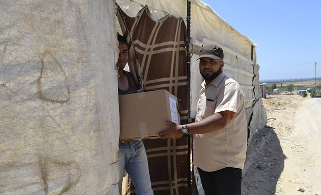 ozgur-der-gazze-de-kumanya-dagitimi-ramazan2015-09.jpg ozgur-der-gazze-de-kumanya-dagitimi-ramazan2015-09.jpg