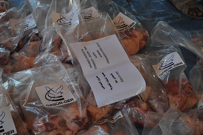 ozgur-der-suriye-kurban-2013-(9).jpg
