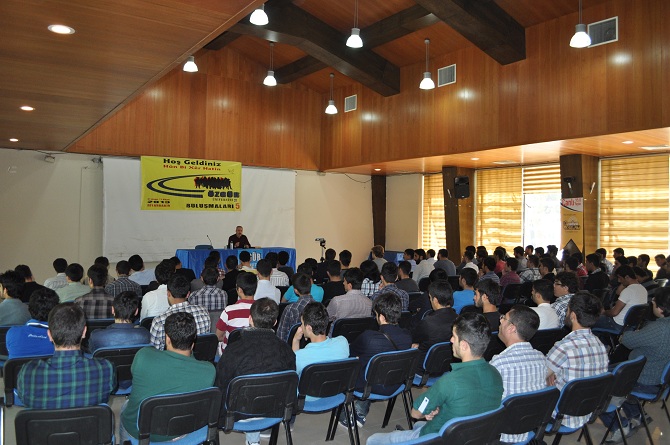ozgur_universiteli_bulusalari_ikincigun-(3).jpg