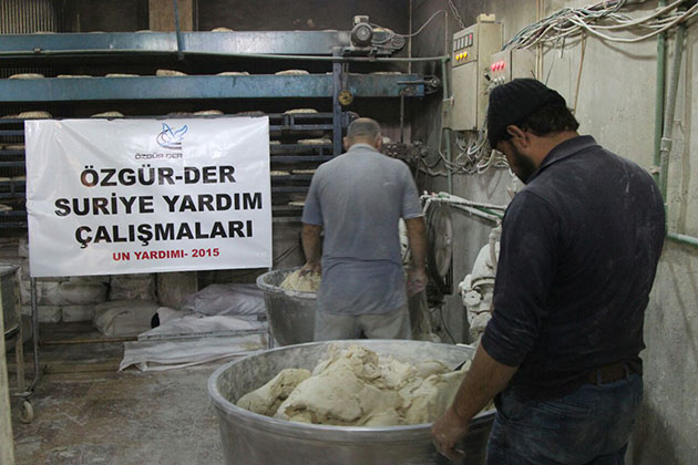 ozgurder-1-cuval-un-kampanyasi-suriyeye-yardim06.jpg ozgurder-1-cuval-un-kampanyasi-suriyeye-yardim06.jpg