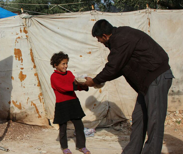 ozgurder-1-cuval-un-kampanyasi-suriyeye-yardim11.jpg ozgurder-1-cuval-un-kampanyasi-suriyeye-yardim11.jpg