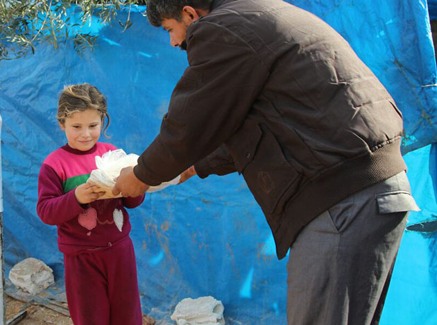 ozgurder-1-cuval-un-kampanyasi-suriyeye-yardim13.jpg ozgurder-1-cuval-un-kampanyasi-suriyeye-yardim13.jpg