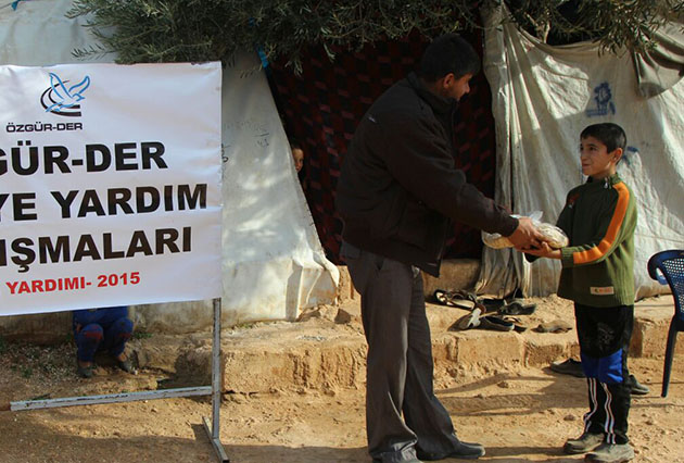ozgurder-1-cuval-un-kampanyasi-suriyeye-yardim14.jpg ozgurder-1-cuval-un-kampanyasi-suriyeye-yardim14.jpg
