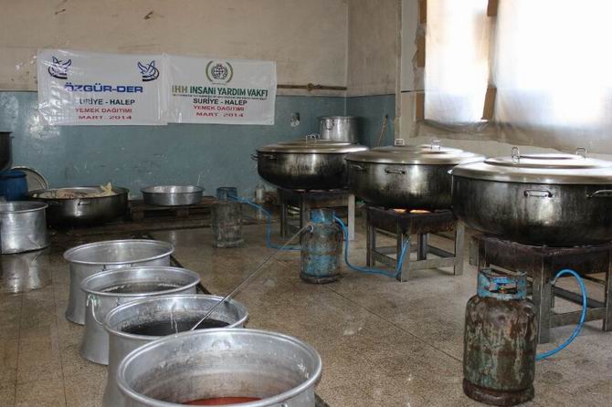 ozgurder-yemekhane-20140501-1.jpg ozgurder-yemekhane-20140501-1.jpg