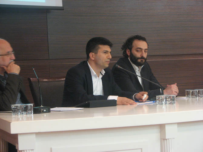 ozgurder_aylik_panel_17042013-(7).jpg