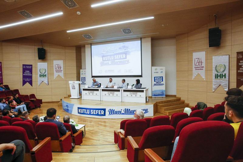 panel-20220524-02.jpg