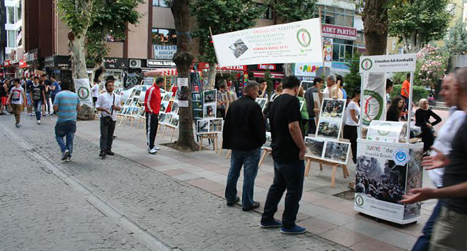 pendik’te-“suriye’de-insanlik-drami”-resim-sergisi-03.jpg