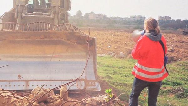 rachel-corrie-bulldozer-1.jpg