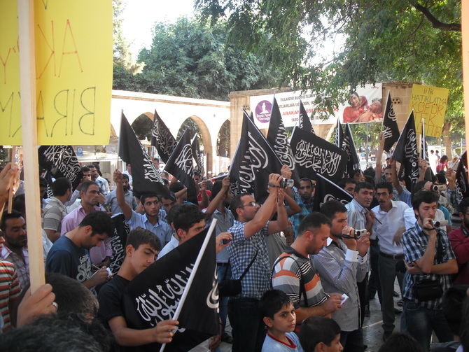 sanliurfa-20120804-4.jpg sanliurfa-20120804-4.jpg