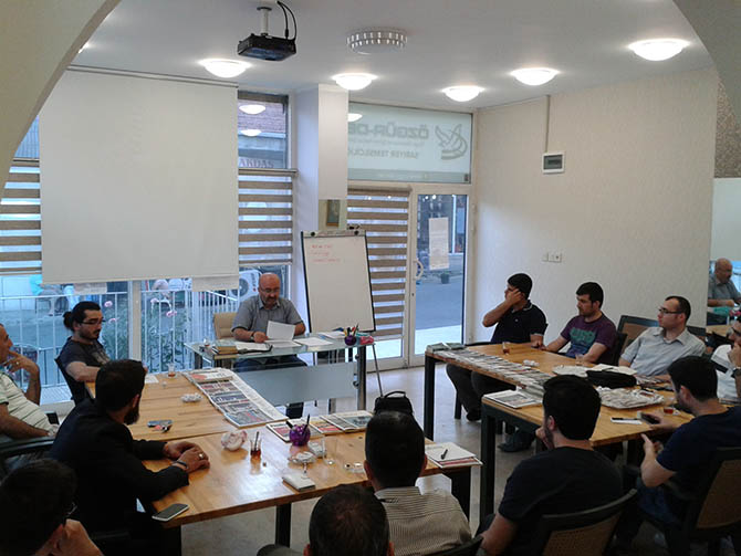 sariyer_seminer+.jpg sariyer_seminer+.jpg