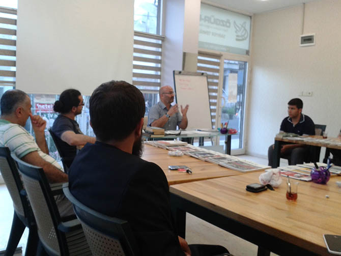 sariyer_seminer.jpg sariyer_seminer.jpg