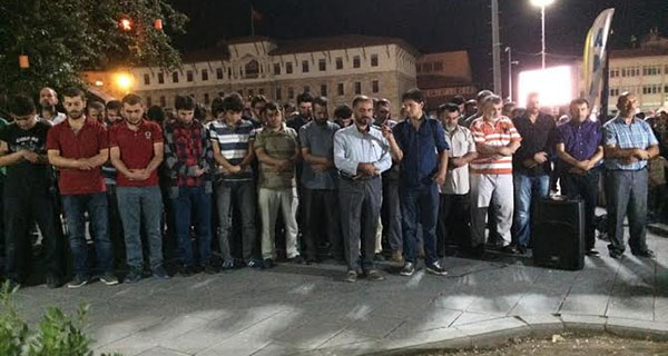 sivas-gazze-icin-israil-esed-sisi-protesto-06.jpg sivas-gazze-icin-israil-esed-sisi-protesto-06.jpg