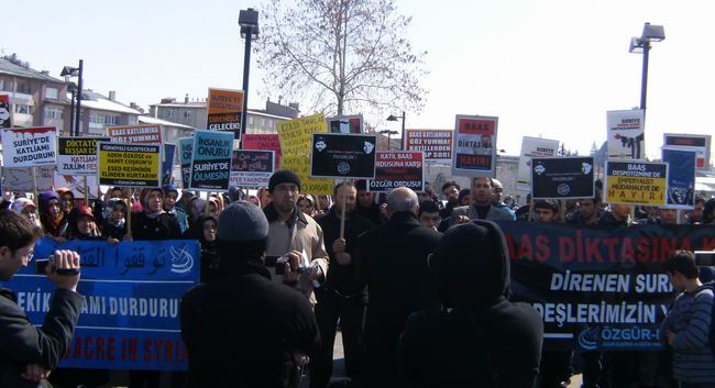 sivas-suriye-eylemi-protest_syria_18mart2012_05.jpg
