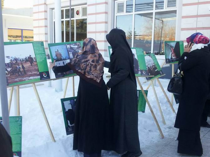 suriye-kermes-van-20131217-03.jpg suriye-kermes-van-20131217-03.jpg