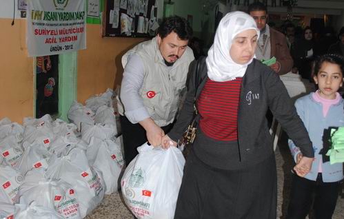suriye-urdun-ihh-yardim05.jpg