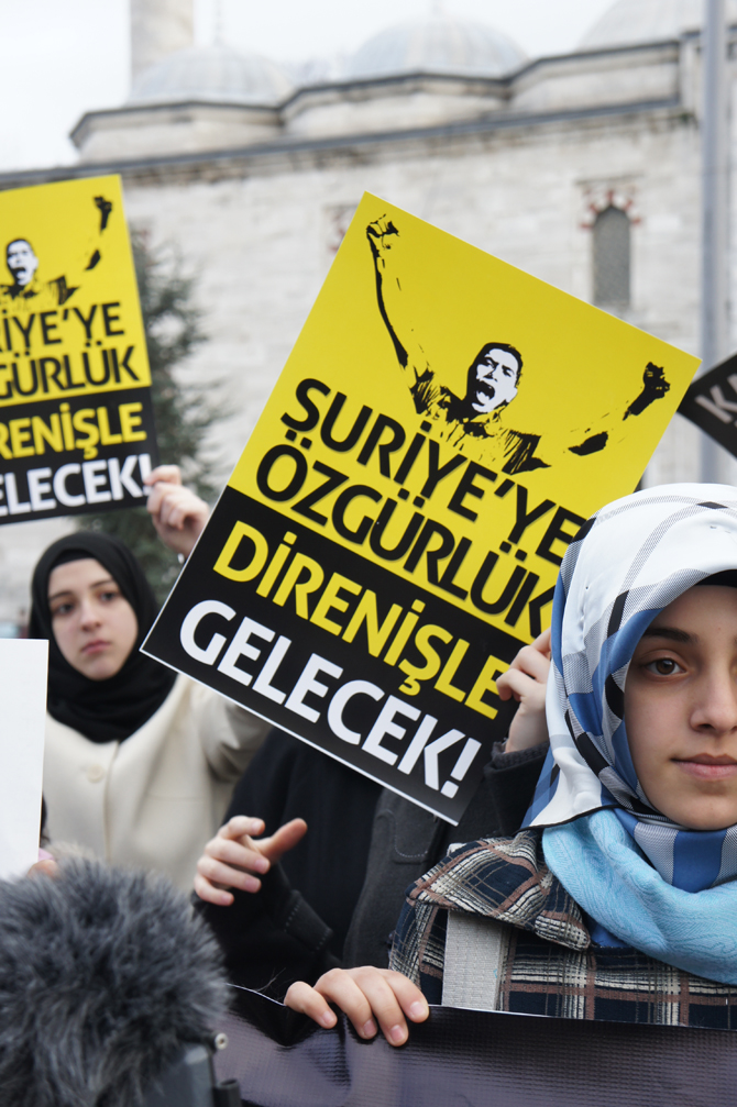 suriye_eylemi_11122011-(26).jpg