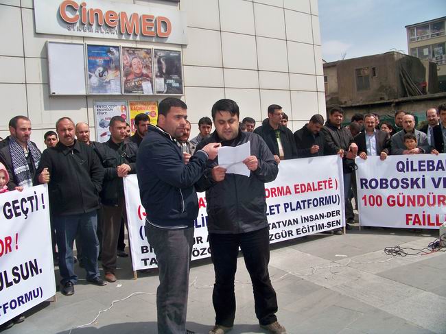 tatvan-20120406-1.jpg tatvan-20120406-1.jpg