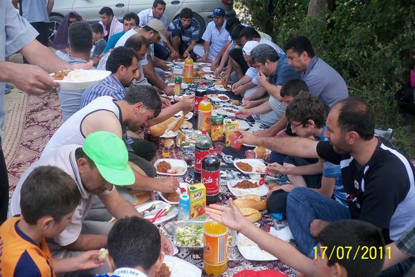 tatvan-piknik_bahadir-kurbanoglu02.jpg tatvan-piknik_bahadir-kurbanoglu02.jpg