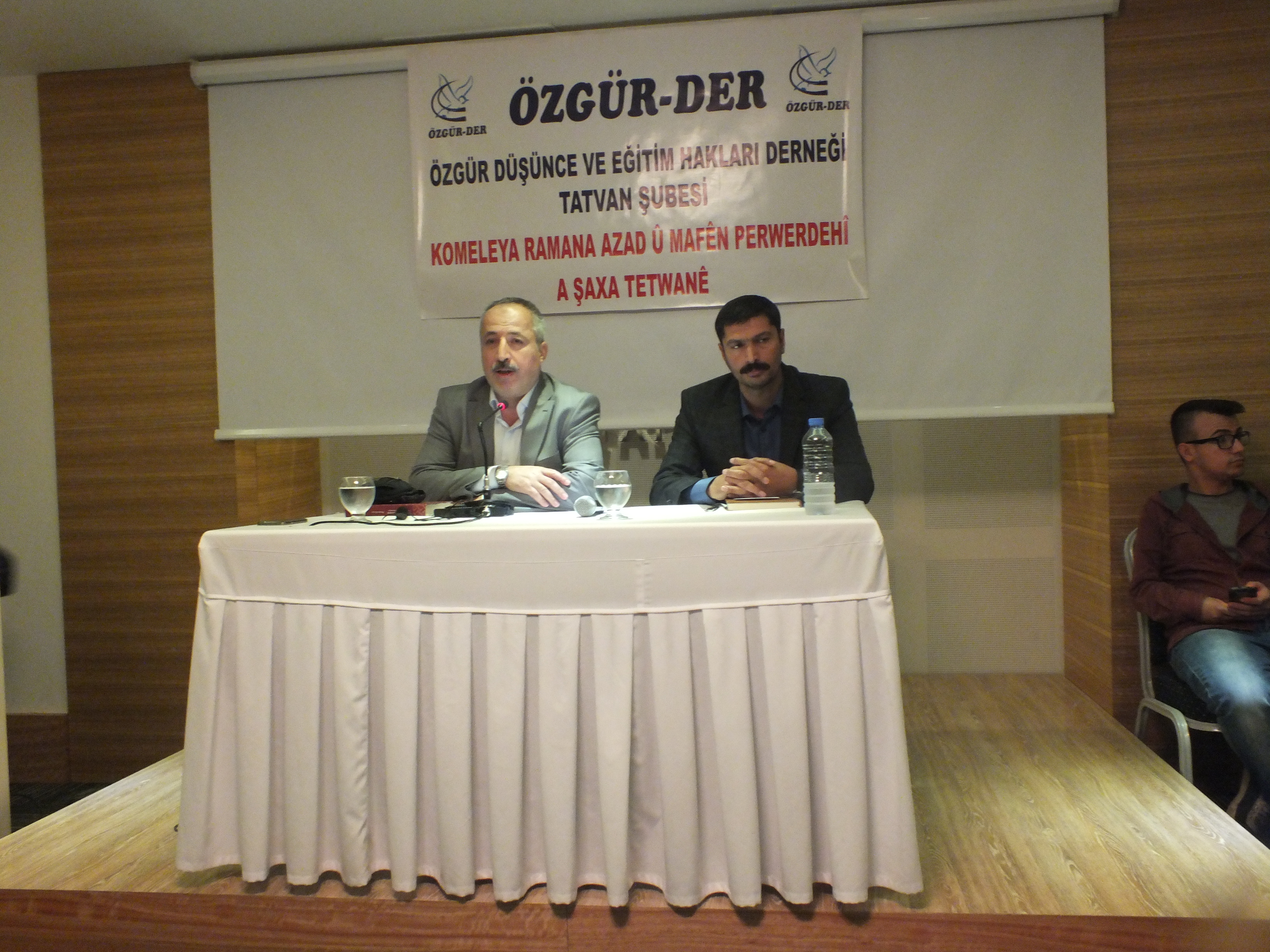 tatvan_ozgur-der_cuma_seminerleri_basladi-(3).jpg