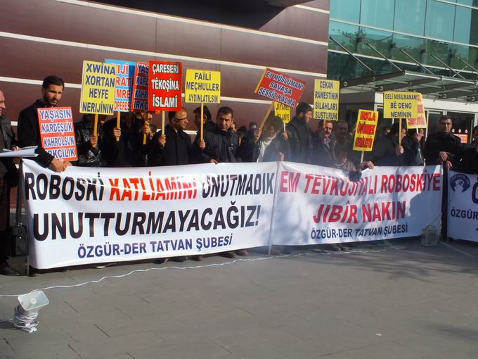 tavan-20121229-1.jpg tavan-20121229-1.jpg