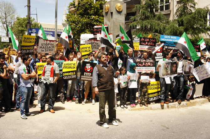 tesvikiye_suriye_protesto-(2).jpg