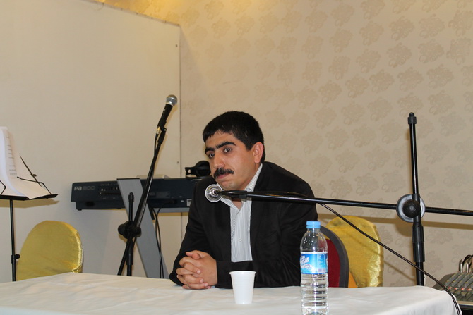 universiteliler_bulusuyor-20120424-02.jpg universiteliler_bulusuyor-20120424-02.jpg