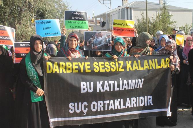 van-020130815-02.jpg van-020130815-02.jpg