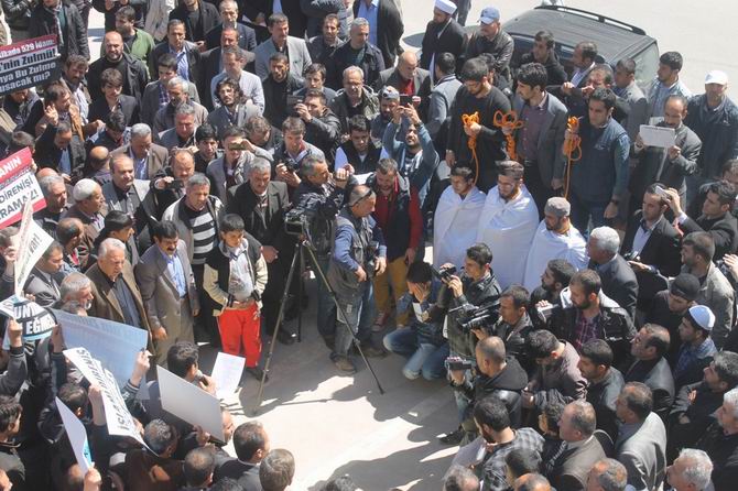 van-20140411-07.jpg van-20140411-07.jpg