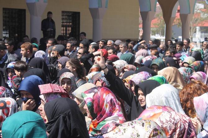 van-20140411-10.jpg van-20140411-10.jpg